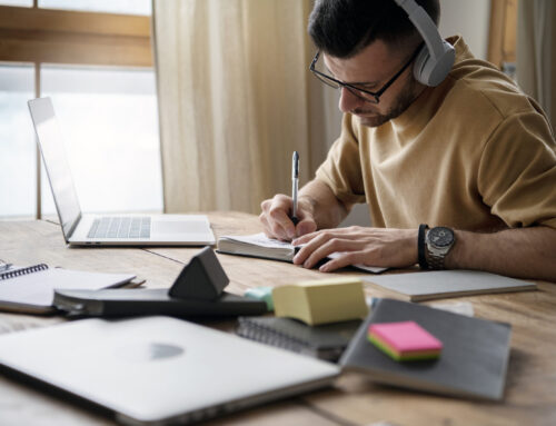 Junior Achievement RN oferece cursos gratuitos sobre inteligência artificial