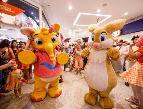 Coelho da Páscoa chega ao Natal Shopping com cortejo musical