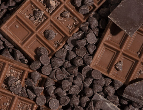 Alta do cacau impulsiona consumo de “sabor chocolate”