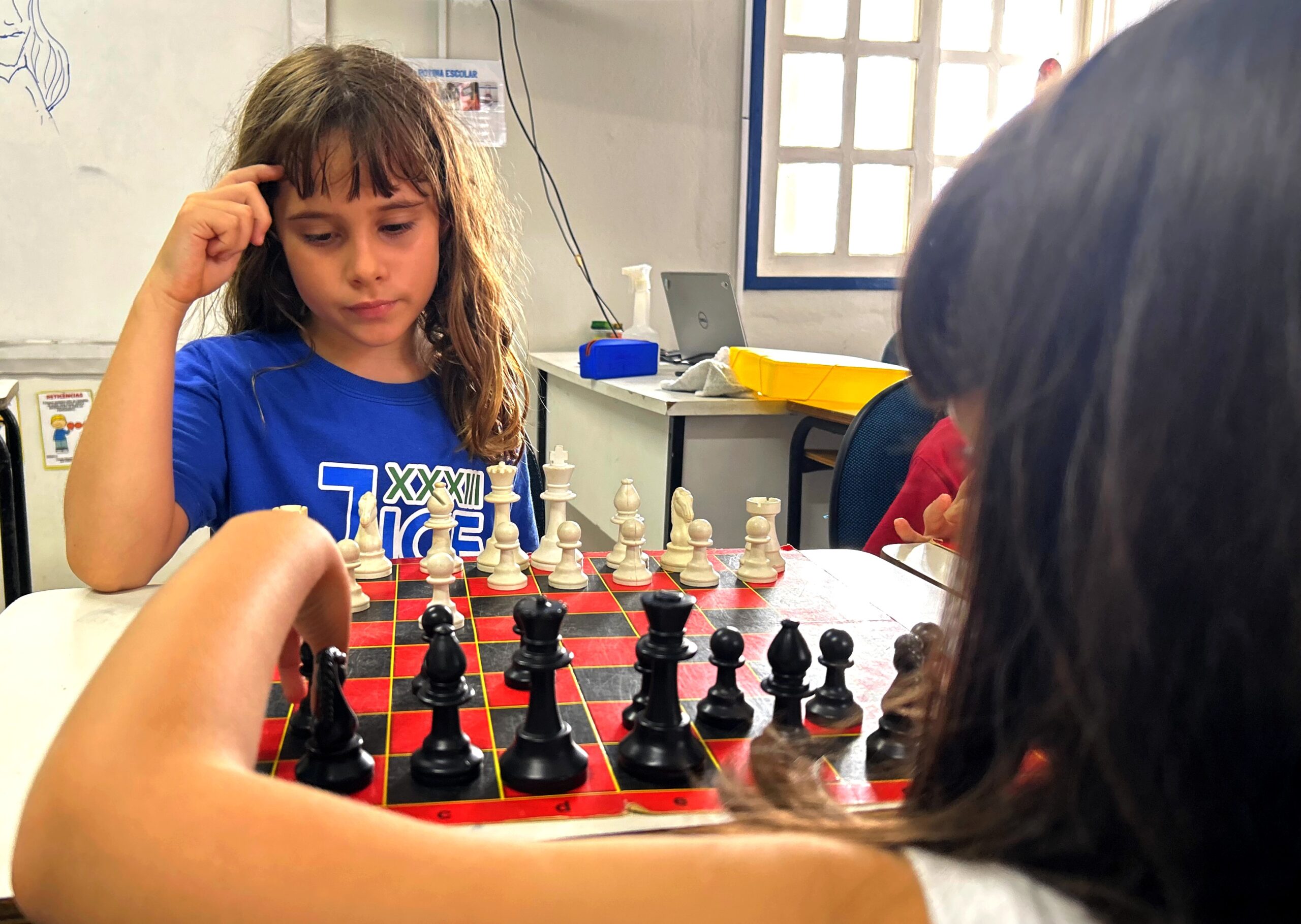 xadrez na casa escola
